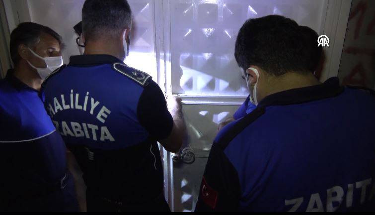 Bayram öncesi mide bulandıran görüntüler! Yakalanmasa vatandaşa yedireceklerdi - Resim: 3